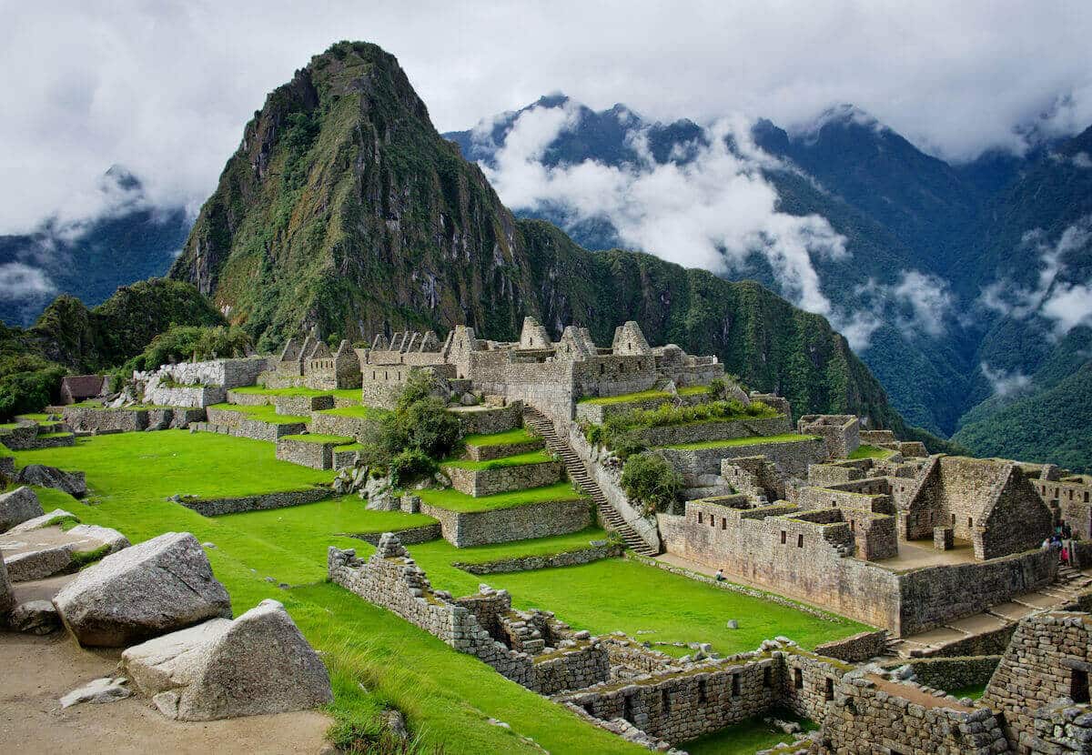 27 Amazing Historical Places in the World