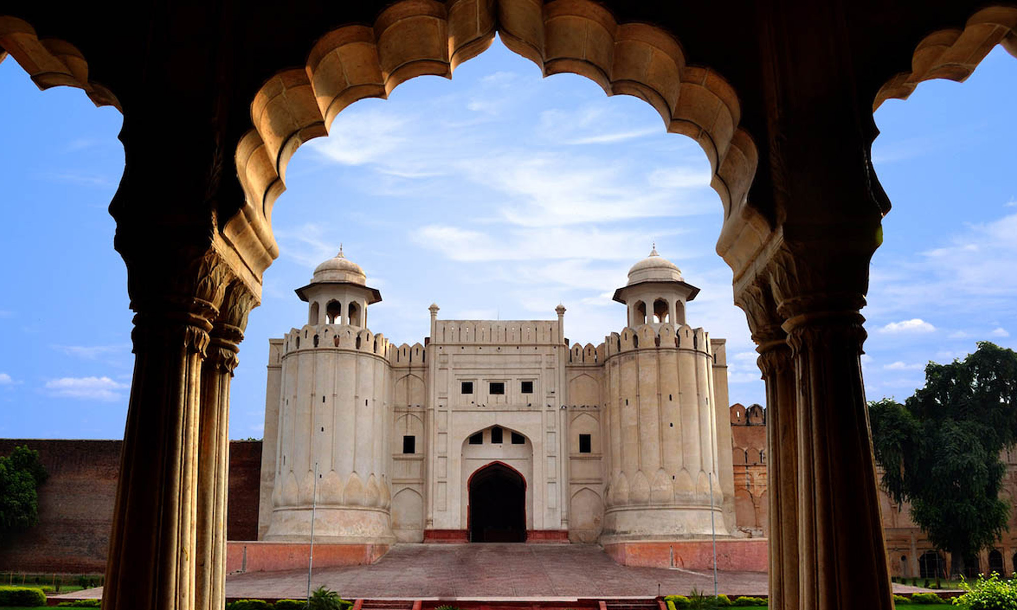 Top 10 Historical Places in Pakistan: A Journey Through Time and Tales